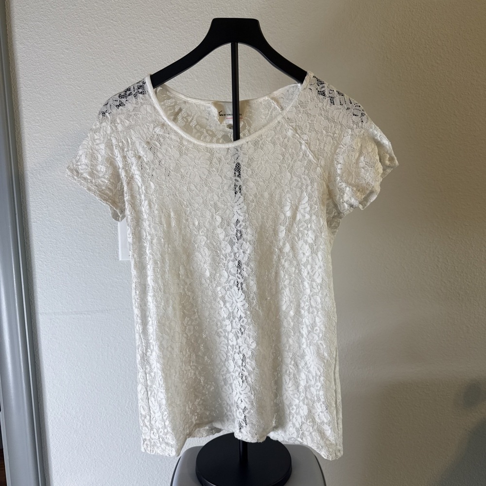 Two by Vince Camuto Women's Top Gauze Lace White Size S